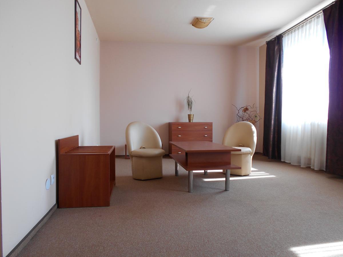 Hotel Astor Radom Buitenkant foto
