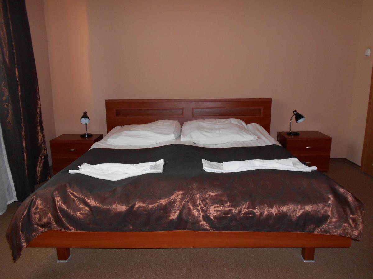 Hotel Astor Radom Buitenkant foto